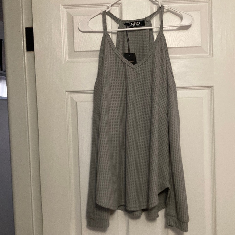 Color - gray